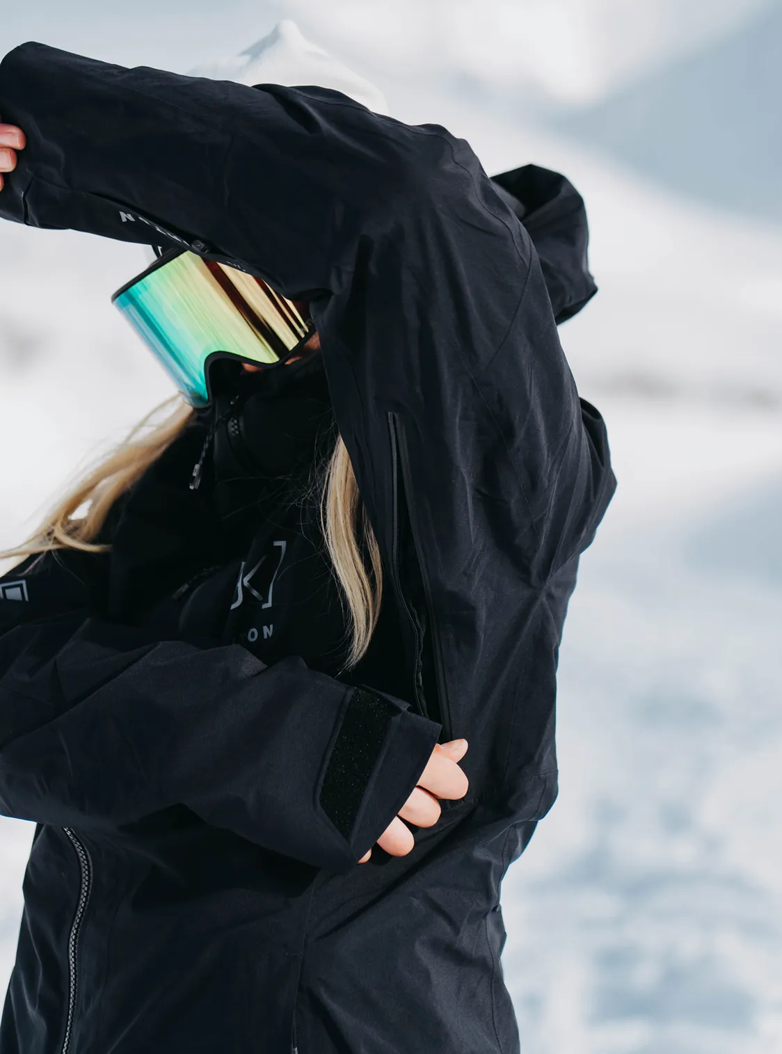 Burton AK Upshift Gore-Tex Jacket 2024 - Women's Snow Jacket
