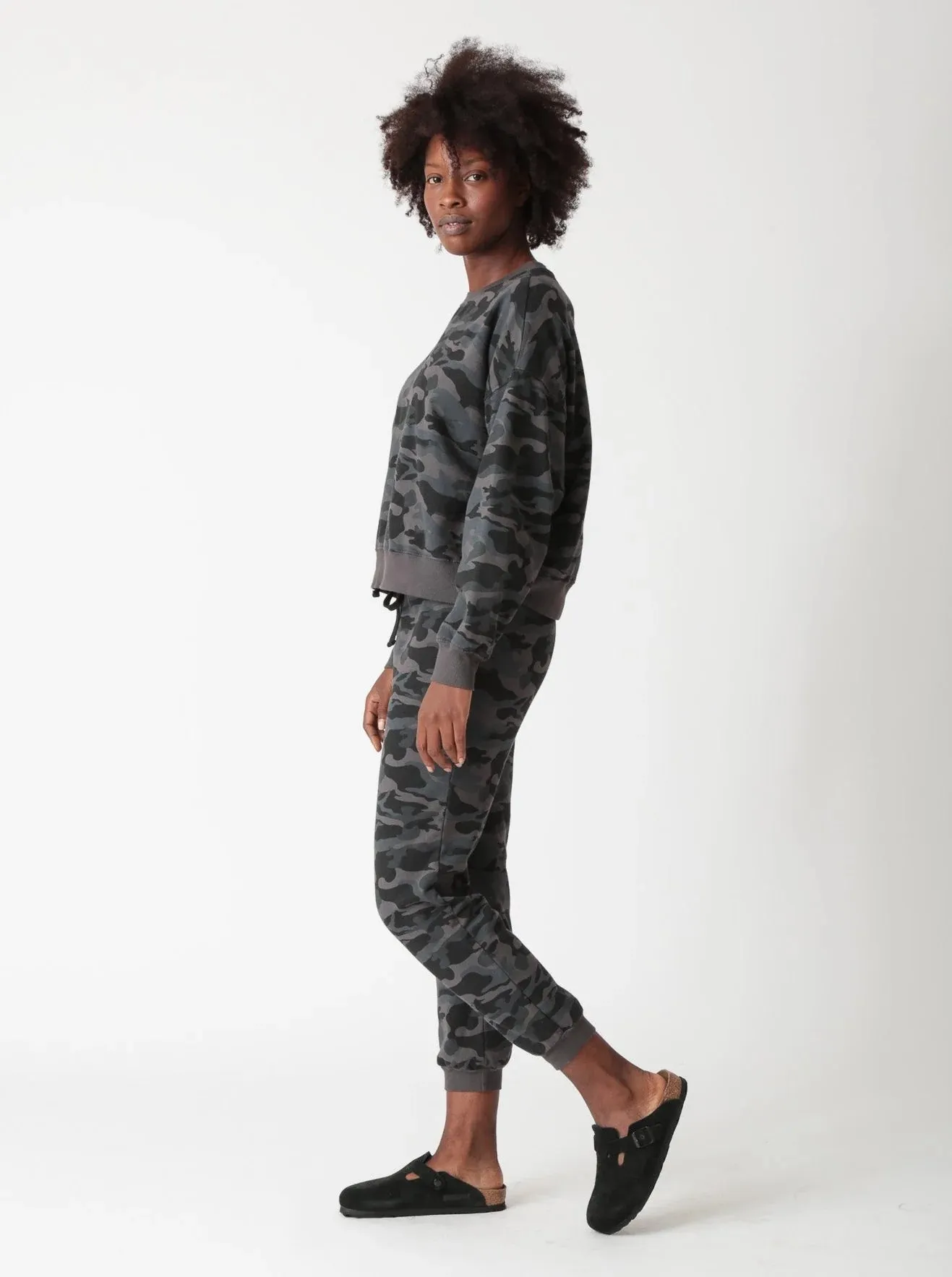 Electric and Rose Joggers in Camo