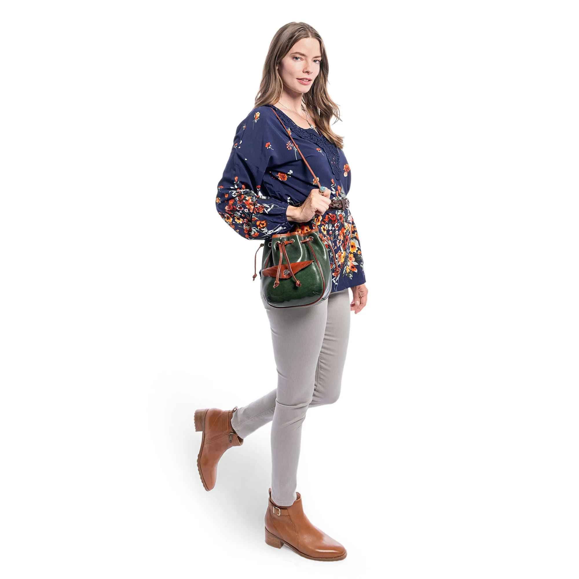 Snapper Convertible Bucket Crossbody