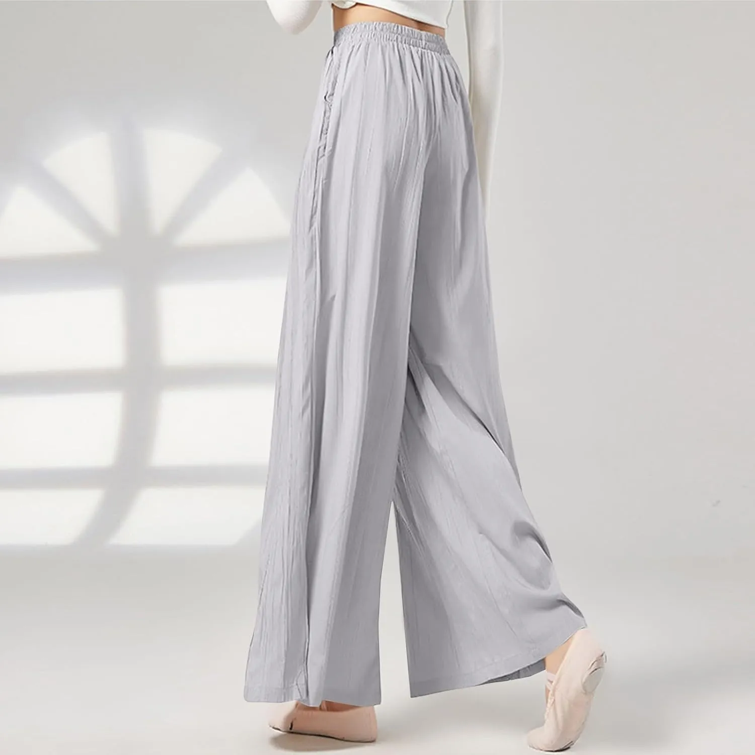 Sweatpants Women Pleated Wide Leg Pants with Pockets Casual Elastic Waist Cotton Linen Straight Leg Pants